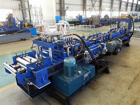 roll forming machine